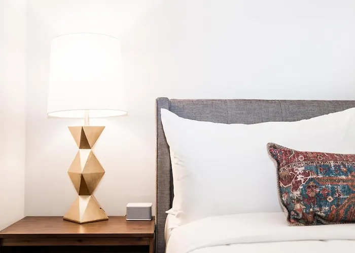Cozysuites Musicrow Astonishing Studio With Free Parking 37