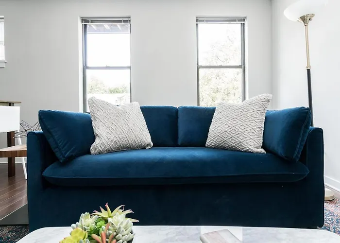 Cozysuites Musicrow Astonishing Studio With Free Parking 37